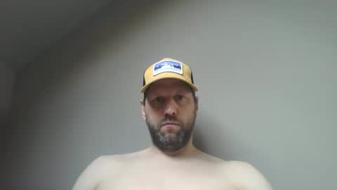 bubblebee1982 online show from March 16, 1:26 pm