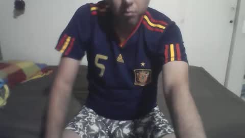 bucaramangahombre online show from May 19, 7:36 am