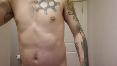 Snapshot of bud42o chatting on December 8, 2:28 am Bud42o online show from December 8, 2:28 am