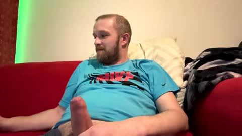 budgie1095 online show from January 15, 6:08 pm