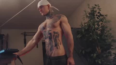 Snapshot of bulatov_x chatting on February 22, 8:37 pm Dmitriy online show from February 22, 8:37 pm