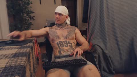 Snapshot of bulatov_x chatting on February 1, 9:40 pm Dmitriy online show from February 1, 9:40 pm