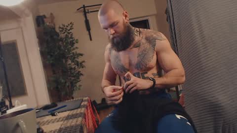 Snapshot of bulatov_x chatting on January 11, 5:10 am Dmitriy online show from January 11, 5:10 am