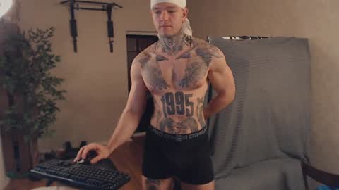 Snapshot of bulatov_x chatting on January 16, 5:32 am Dmitriy online show from January 16, 5:32 am