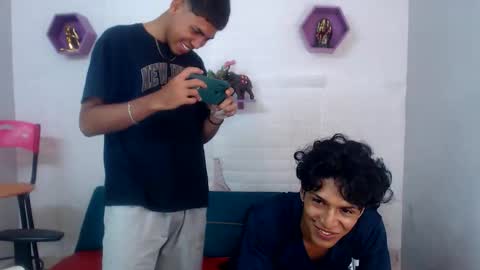 bull_cam online show from November 9, 8:57 pm