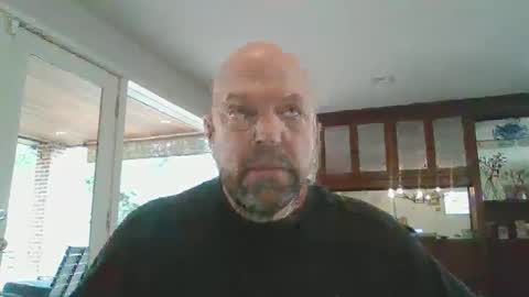 Snapshot of bulldog302w chatting on February 2, 4:43 pm bulldog302w online show from February 2, 4:43 pm