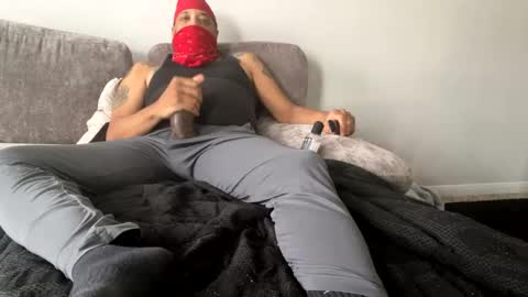 Iam King online show from March 9, 4:11 pm