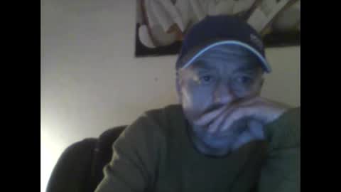 burnleyguy1977 online show from January 14, 2:38 am