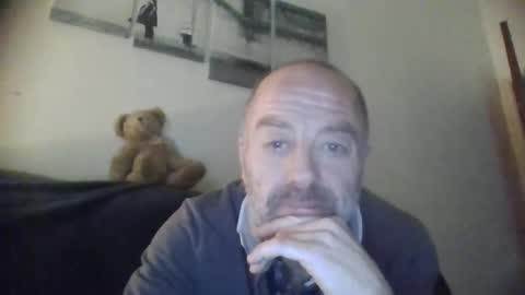 Snapshot of burnleyguy1977 chatting on December 14, 1:39 am burnleyguy1977 online show from December 14, 1:39 am