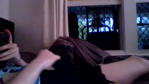 burnttoast01 online show from February 24, 8:59 am