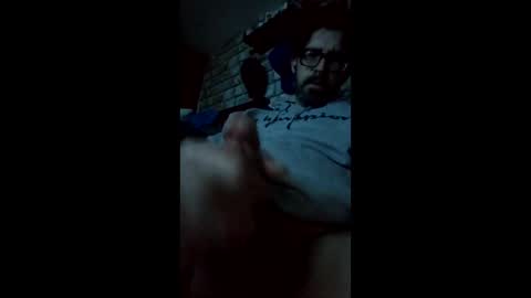 bustonutz420 online show from March 16, 4:30 am