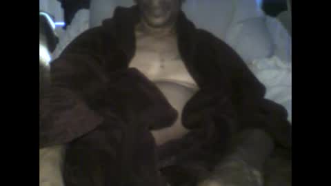 Snapshot of busturgutzgd11 chatting on October 5, 5:39 pm Busturgutzgd1 online show from October 5, 5:39 pm