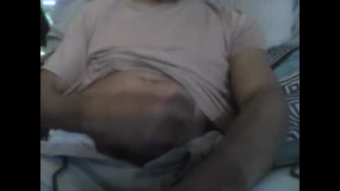 Snapshot of busturgutzgd11 chatting on February 22, 5:31 pm Busturgutzgd1 online show from February 22, 5:31 pm