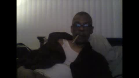 Snapshot of busturgutzgd11 chatting on January 26, 4:30 am Busturgutzgd1 online show from January 26, 4:30 am