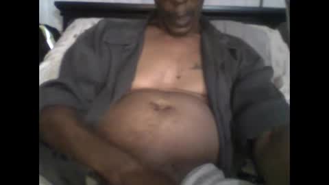 Snapshot of busturgutzgd11 chatting on October 9, 4:06 am Busturgutzgd1 online show from October 9, 4:06 am