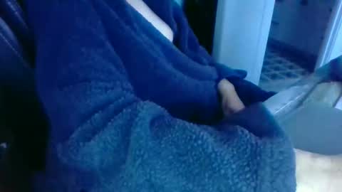 butslutt2 online show from March 14, 2:02 pm