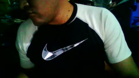 Snapshot of cachito83915 chatting on September 22, 4:56 am Cachudosexy online show from September 22, 4:56 am