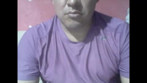 Snapshot of cachito83915 chatting on February 4, 4:37 am Cachudosexy online show from February 4, 4:37 am