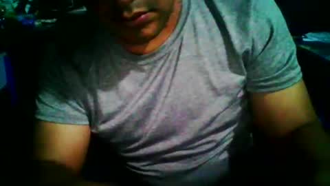 Snapshot of cachito83915 chatting on September 28, 2:31 am Cachudosexy online show from September 28, 2:31 am