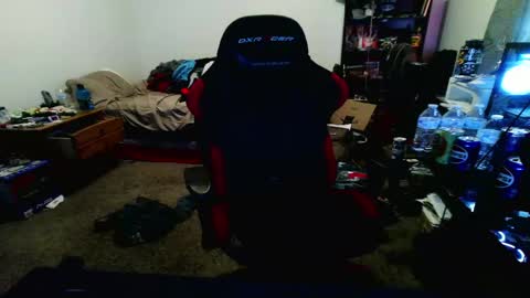 cad_payne1127 online show from April 25, 5:54 pm