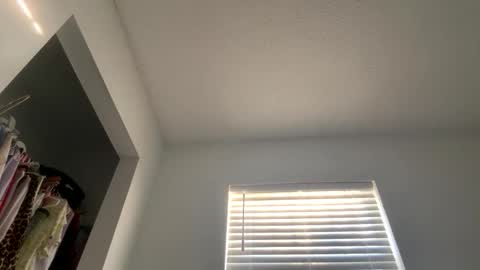 callme38315 online show from November 16, 9:50 pm