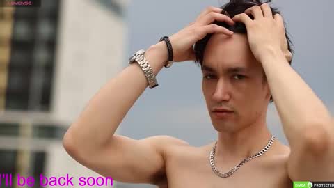 Calvin Owens online show from November 6, 4:15 am