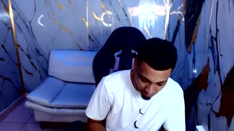 cam_xman online show from July 1, 1:45 pm