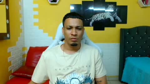 cam_xman online show from May 23, 6:19 am