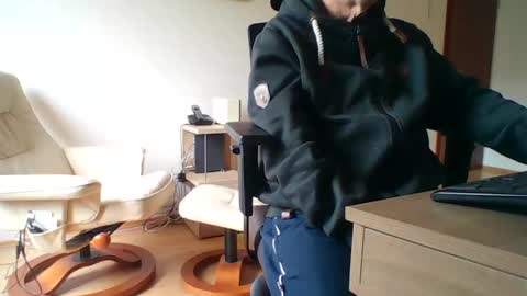 camcologne online show from January 31, 9:48 am