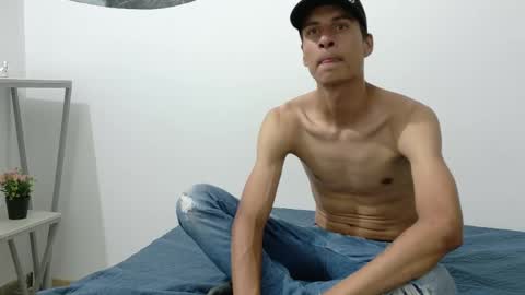 cameronsilverman online show from May 23, 10:15 pm