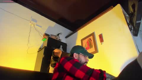 Snapshot of camilomayer chatting on October 17, 3:38 pm Camilo online show from October 17, 3:38 pm