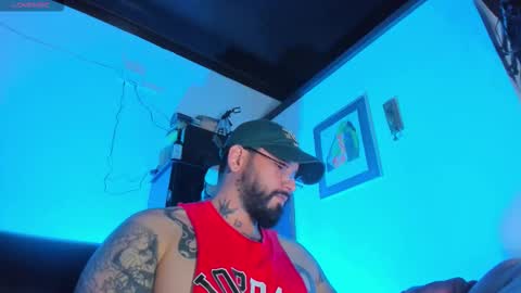 Snapshot of camilomayer chatting on October 15, 4:58 pm Camilo online show from October 15, 4:58 pm