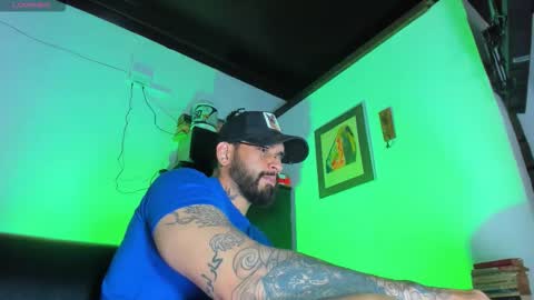 Snapshot of camilomayer chatting on September 28, 2:59 pm Camilo online show from September 28, 2:59 pm