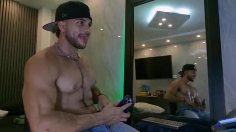 Camilo Watson online show from March 18, 2:36 am