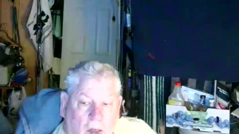 canoelicker69 online show from February 20, 1:24 pm