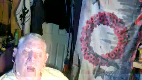 canoelicker69 online show from April 11, 11:14 am