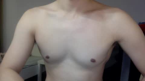 contrast moe online show from March 11, 3:16 am