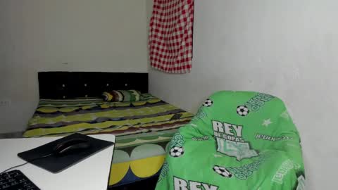 Carlos and Cristian  online show from April 20, 2:36 am