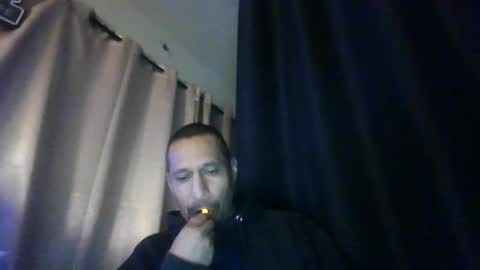 Snapshot of cargopipe2000 chatting on October 4, 8:41 am Adams huge online show from October 4, 8:41 am