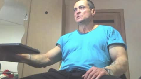 Laz online show from March 22, 8:36 pm