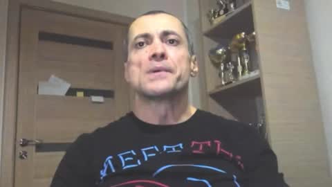 Laz online show from January 5, 11:30 pm