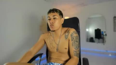 master online show from November 29, 9:17 pm