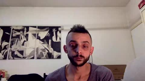 Snapshot of carlos037tm chatting on December 10, 11:21 pm Carlos online show from December 10, 11:21 pm