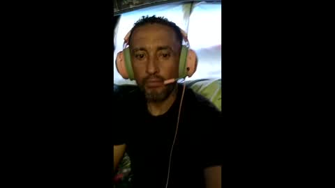 carrilloeverardo219 online show from March 22, 1:38 pm