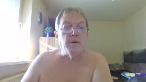 carsten21101 online show from March 9, 8:29 am