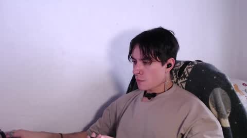 Snapshot of casteryx chatting on October 6, 9:19 pm Juan online show from October 6, 9:19 pm