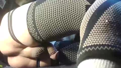 caughtnaked online show from December 22, 11:40 am