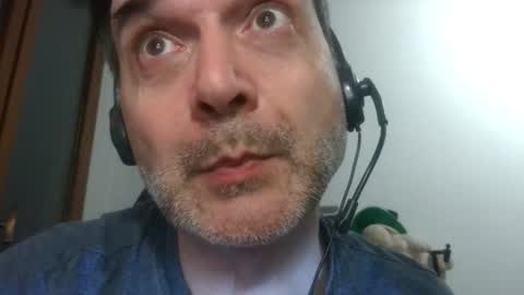 Snapshot of cazzoita74 chatting on October 21, 6:33 pm Mr. CumOnYourFace74 online show from October 21, 6:33 pm