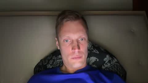 cbtslaveforgirls online show from April 22, 10:47 pm