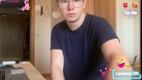 ceedm91 online show from March 4, 9:27 am